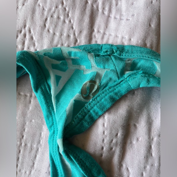 Blue Lululemon racer back tank top - Picture 2 of 3